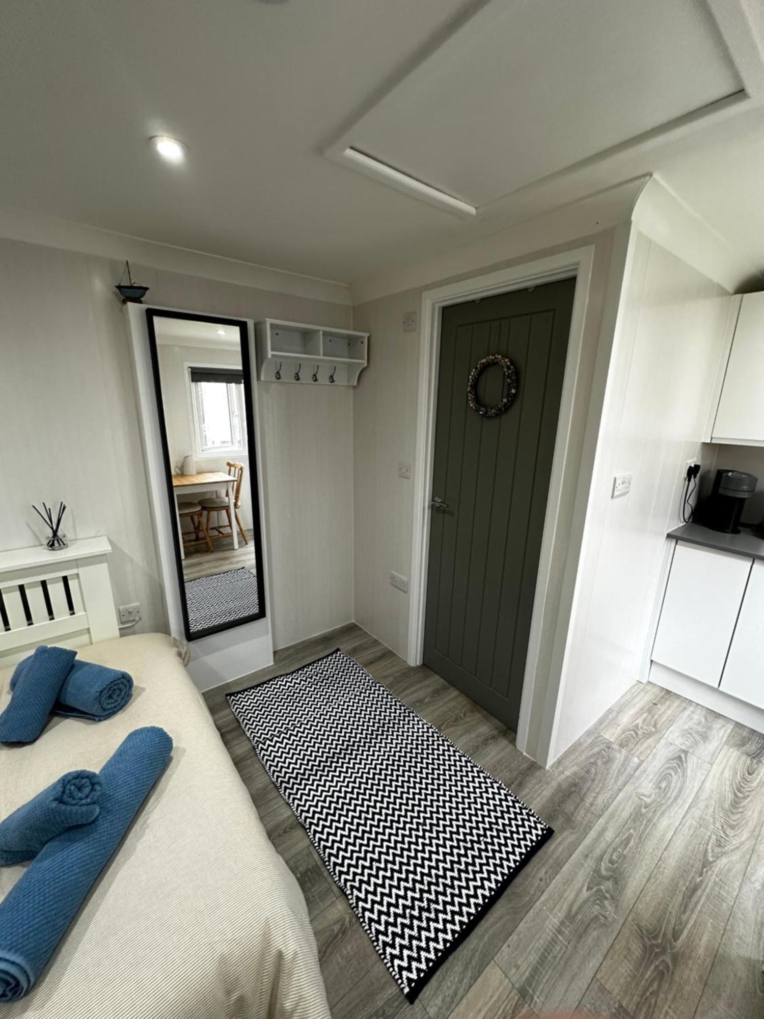 Peaceful Southbourne Studio - Pets Welcome Bournemouth Exterior foto